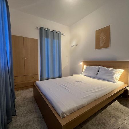 Pebble Apartments Μαραθιάς Εξωτερικό φωτογραφία